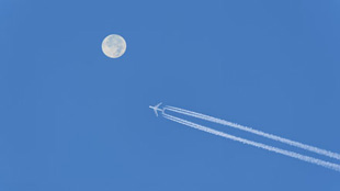 نمو الحركة الجوية في أجواء الإمارات 6.9  بالمئة  في أغسطس الماضي