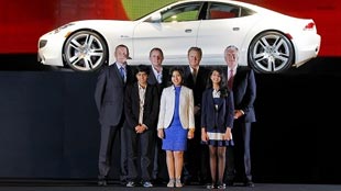 المشروعات التجارية الفطيم تطرح سيارات فيسكر الهجينة الفاخرة 