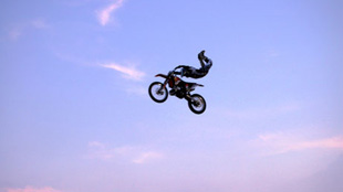 أسبوع الخليج للدراجات النارية يبدأ موسمه الجديد في أكتوبر 2012