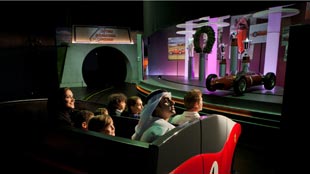 عالم فيراري أبوظبي يحتفل بسباق الفورمولا 1 في فعالية أسبوع السرعة