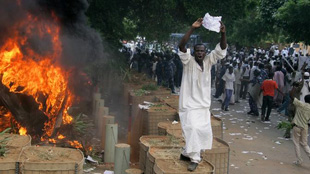 احتجاجات في معظم دول الشرق الأوسط بسبب الفيلم المسيء للإسلام