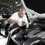 عملاء BMW الشرق الأوسط يختبرون متعة القيادة الخالصة مع خدمة BMW الشاملة