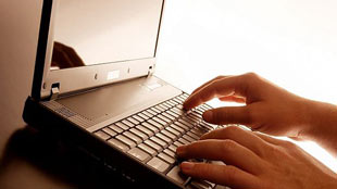 422 مليون دولار خسائر الإمارات بسبب الهجمات الإلكترونية  