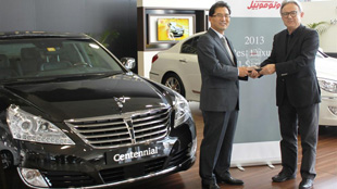 طراز ’سنتينيال‘يحصل على لقب ’أفضل سيارة فاخرة كاملة الحجم لعام 2013‘