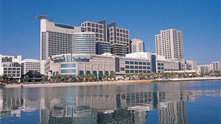 الإمارات في المركز الثالث بين أكبر الدول المضيفة للاستثمارات الخارجية