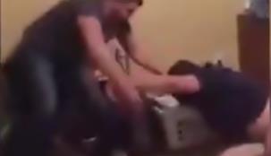 ضبط زوجته مع عشيقها .. فماذا فعل به .. فيديو