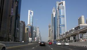 انجاز جديد في دبي: الإشارات المروريّة بتقنية 3G