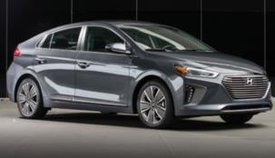 هيونداي تعرض تشكيلة طرز أيونك الكاملة في "ديترويت للسيارات"