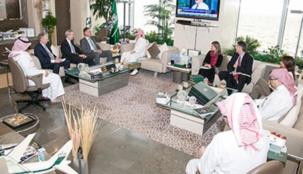 الأمير الوليد يستقبل نائب وزير خارجية ألمانيا