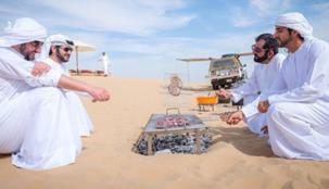الواقع اجمل من الخيال... صورة تجمع كبار الإمارات