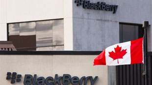 قطر تستثمر بقيمة 200 مليون دولار في سندات "بلاك بيري"