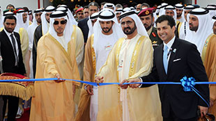 محمد بن راشد يفتتح معرض دبي الدولي للطيران