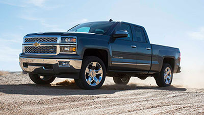 "شفروليه سيلفرادو 2014" تفوز بلقب أفضل سيارة دفع رباعي للعام