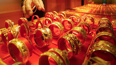 عام 2013 الأسوأ على الذهب منذ سنوات