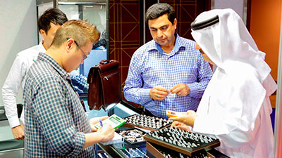 أسبوع دبي الدولي للمجوهرات استقبل نحو 24 ألف زائر من 99 دولة 