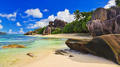 ولي العهد السعودي يحجز جزر المالديف 3 أيام بـ30 مليون دولار