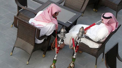 الإمارات نحو حظر كامل للشيشة