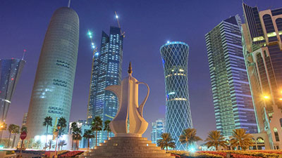 قطر توقع عقودًا مليارية في 2014
