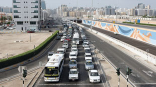 إشارات مرور ذكية في ابو ظبي