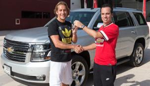 ميشيل سلغادو يستمر في مهمته سفيراً لعلامة شفروليه 