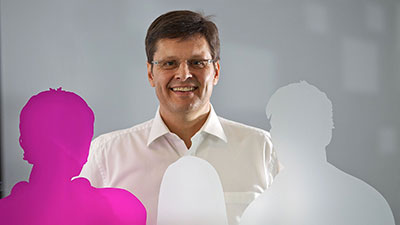 التلفزيون نجم الأمسيات