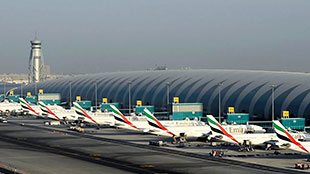 "مطار دبي الدولي" العاشر عالمياً كأكثر المطارات زحاماً