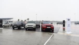 شركة السيارات الأوروبية تحتفل بالذكرى الثانية لمركز تجربة لاند روفر البحرين وتستضيف جولة جاكوار