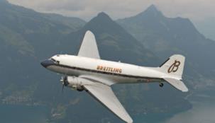 طائرة ’بريتلينغ دي سي - 3‘ الأسطورية تزور منطقة الشرق الأوسط