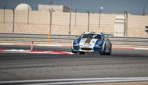 جيفري شميد بطل تحدي كأس بورشه جي تي 3 الشرق الأوسط