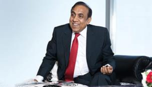 الدكتور رافي بيلاي يتصدر أثرياء كيرالا الـ 13 ضمن قائمة "أريبيان بيزنس" لأغنى 50 شخصية هندية في الخليج