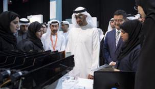 محمد بن زايد: شباب الإمارات قادرون على تقديم المبادرات الخلاقة