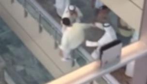 بالفيديو... كويتي يحاول الانتحار داخل مجمع الوزارات