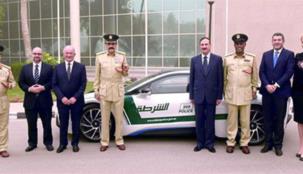 رسمياً... "i8 BMW" تنضم لأسطول دوريات شرطة دبي الفارهة