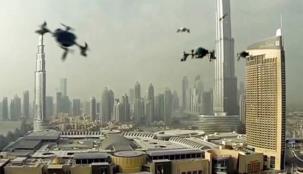 فى دبي … طفل يفوز بربع مليون دولار في سباق الطائرات