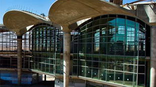 مجموعة المطار الدولي تعلن الشركة العربية للأنظمة اللوجستية مشغلاً لخدمات إدارة مرافق المطار 