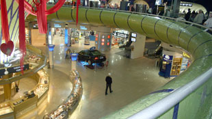 أبوظبي للمطارات تنال شهادة الآيزو في أمن المعلومات 