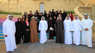 ماجد بن محمد يزور مشروع الفن في المناطق العامة