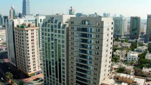 وزارة الاقتصاد تطالب الفطيم بتقرير فني عن حادث مثبت السرعة