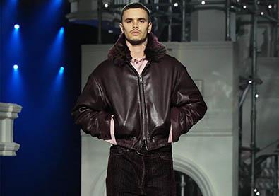 أسبوع لندن للموضة: الأسلوب اللندني في مجموعة Burberry