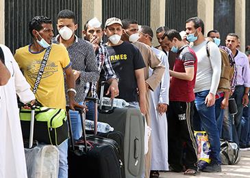 تحديد إقامة الوافدين بـ 5 سنوات في الكويت