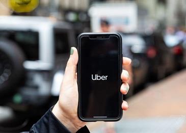 "أوبر" تطلق نظام تشغيل شامل للحياة اليومية