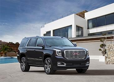 تصميم يتميّز بإنارة مشرقة تقنيات مميزة في سيارات’جي إم سي‘