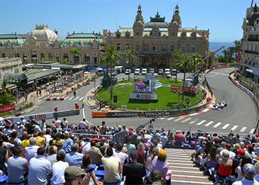 سيارات تاريخية تتنافس في سباق Historic Grand Prix بموناكو