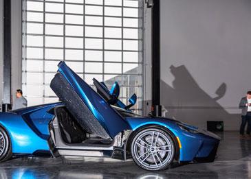 نظرة على أبرز مميزات سيارة Ford GT الجديدة ذات الـ 400 ألف دولار
