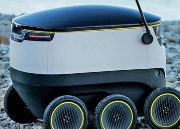 روبوتات ذاتية القيادة توصل الطعام حسب الطلب لموظفي وادي السيلكون