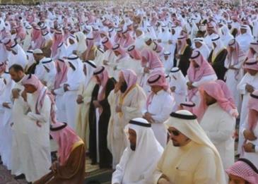 الكويت تتخذ قرارًا جديدًا بشأن صلاة عيد الأضحى
