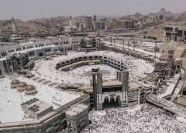 لأول مرة منذ تأسيس المملكة السعودية تدرس إلغاء موسم الحج