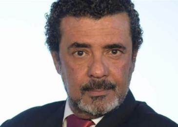 الممثل المصري شريف خيرالله لا يمانع العمل كسائق تاكسي بعد تراكم الديون عليه