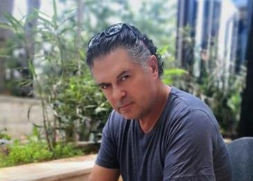 فيديو من داخل منزل راغب علامة الذي طاله الخراب بعد انفجار بيروت