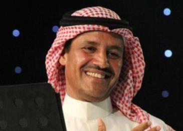 خالد عبد الرحمن يفاجىء جمهوره بجزء غير منشور من أغنية تذكار
